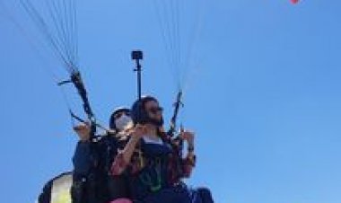 Yamaç paraşütü tandem